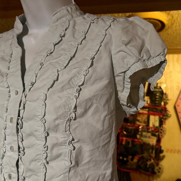 George Stretch Brand Light Blue Ruffle Top!!! - Picture 7 of 9